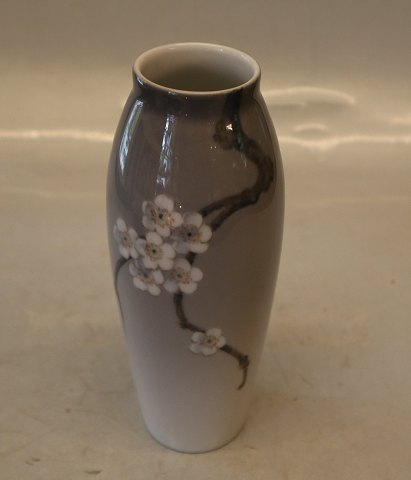 B&G 56 B Art Nouveau Thin Vase with berry flowers 17.4 cm B&G Porcelain
