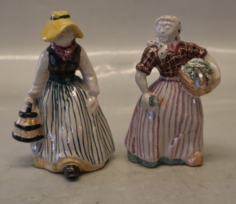 Michael Andersen & Son Bornholm miniature 5311 Woman with yellow hat 12 cm