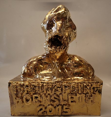 "The Tipping Point" ca 24×27×13 cm Gold Glazed pottery by Kristian von Hornsleth